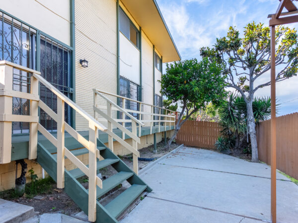 UNIT#A-Backyard1