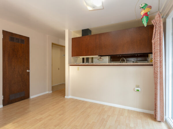 UNIT#B-DINING AREA3